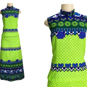 Vintage 1970s Maxi Skirt Blouse Two Piece Dress McInerny Honolulu Ja-Na Size S M Lime Green Blue Aloha Tiki Luau Mock Neck Sleeveless A-Line