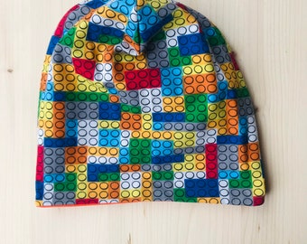 Lightweight and colorful hat and neck warmer in lightweight jersey for spring and autumn