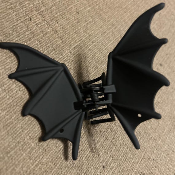 18 Halloween Accessories for a Little Everyday Spookiness 7 Bat-Wing Hair Claw