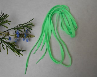 Flat laces with 8mm - 1 m length 20 - green light