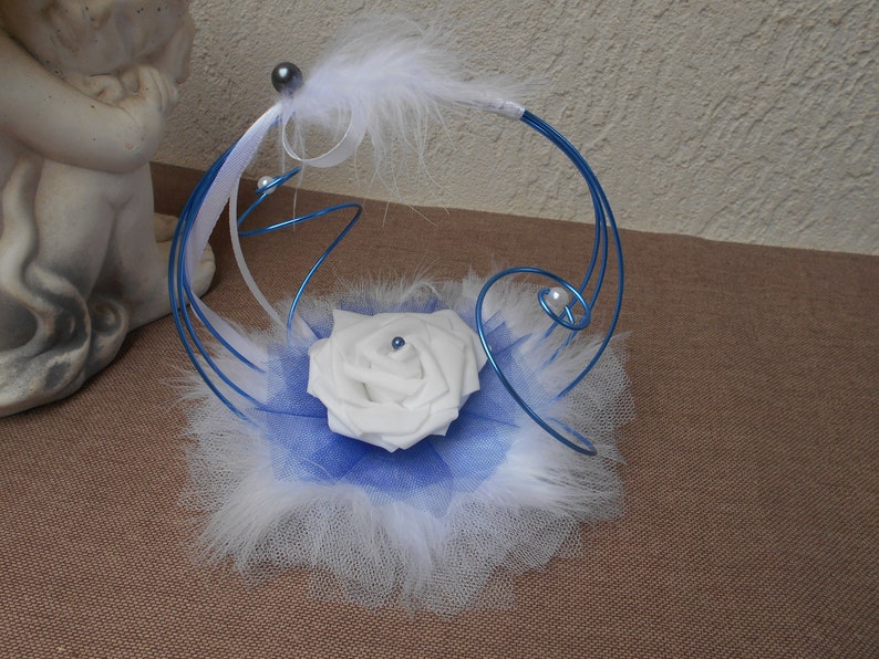 Original ring pillow Royal Blue and white with pink