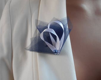 Boutonniere - PIN for wedding - Navy Blue and white