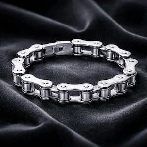 Edgy Stainless Steel Biker Chain Bracelet XL: 10mm Links for Motorcycle Enthusiasts & Gothic Fashion