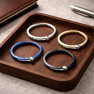 Pulsera de esposas de acero inoxidable para hombre, a la moda, disponible en varios colores.