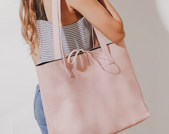 Coworker Christmas Gift for her Personalized Tote Bags for Women Personalized Gift for Women Bridesmaid Gift Bridesmaid Proposal, Staff gift