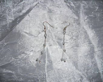 Pearly Pearl Earrings