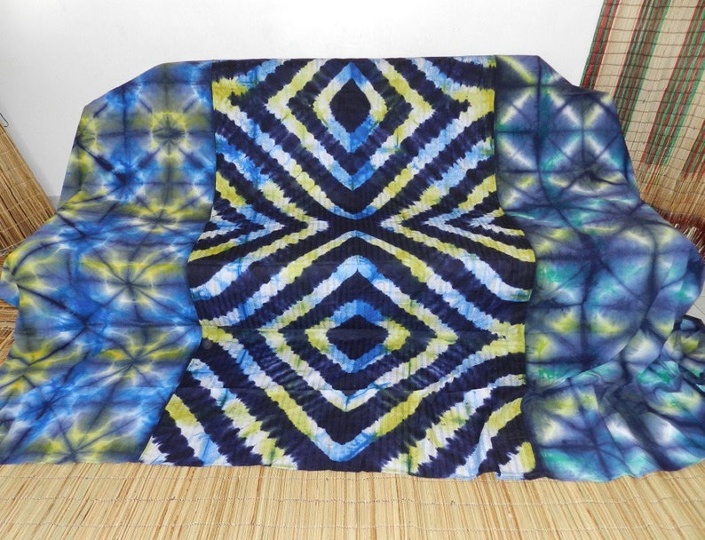 Jeté de canapé 3 places Jacquard Motifs en soie 240 x 300 cm - Fouta 619