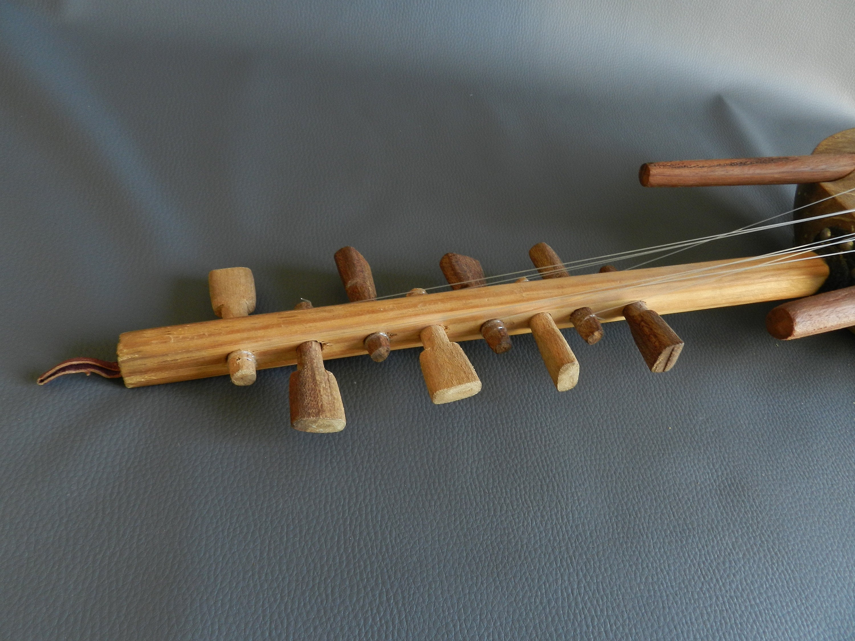 Set Di 20 Chiodi Per Accordatura E 20 Rivetti Per Arpa - Con Chiave A L Per Strumenti Musicali - Foto 5