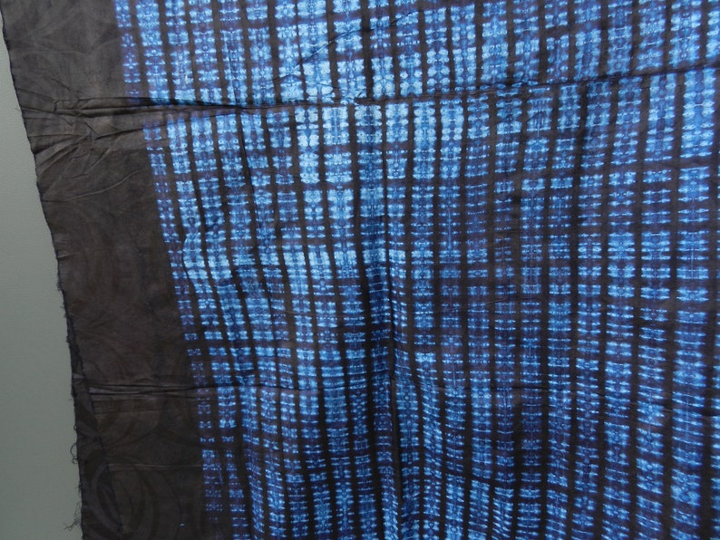 Antic beau Tissu indigo bleu de Guinée, tie and dye bazin riche, Adire coton, bazin teinté Pagne Africain, 145cm 57.09, Lamaisonrafacia image 8