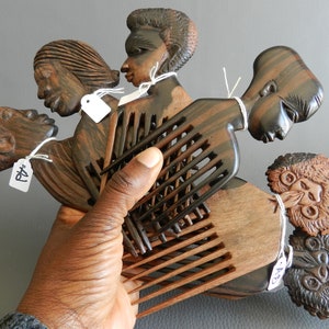 African comb Sculpture bust man woman monkey luxury ebony wood, African comb African black man bust, Comb African Art, hairstyle, Vintage
