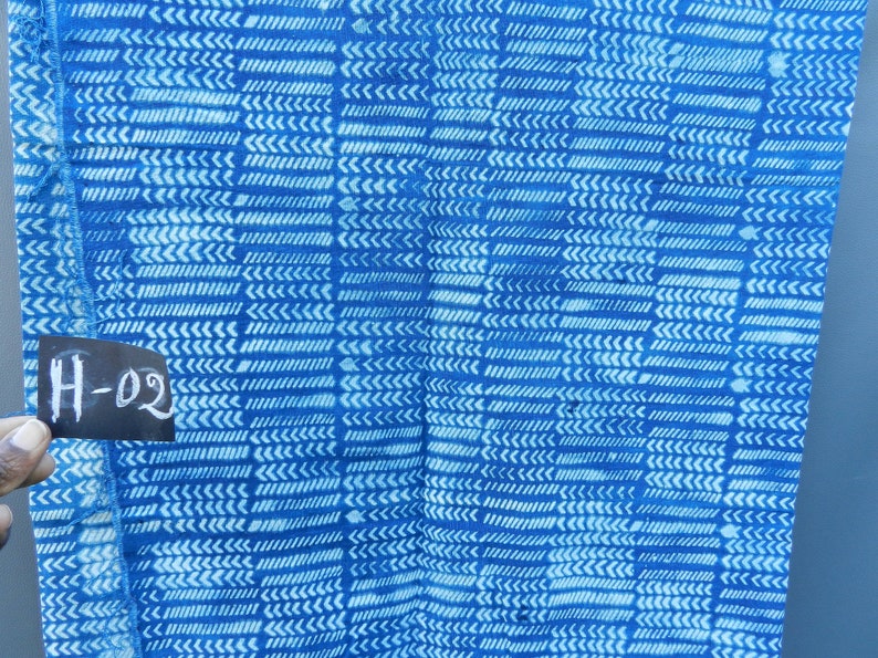 Indigo blue fabric, large width coupon from Guinea, tie and dye cotton linen 3m by 155cm 118 by 61 Adire, line pattern, dyed African loincloth H-02--305/139cm