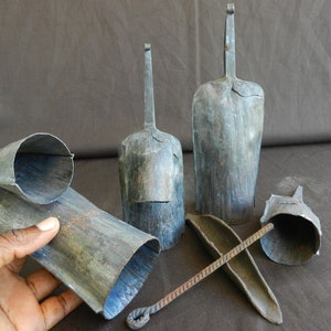 African percussion musical instrument, gong bell double wrought black iron, Gankogui, Banana bell, Idiophone Ewe Ghana, Benin, Togo, Yoruba
