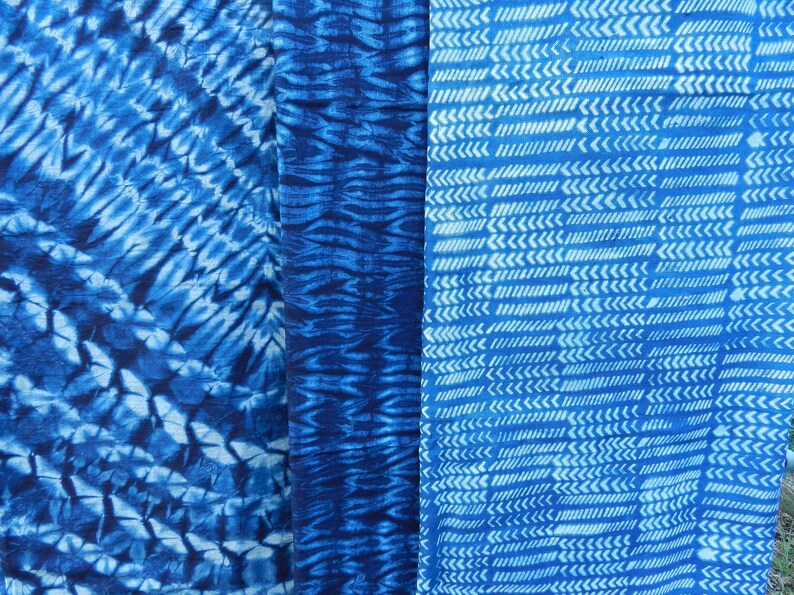 Indigo blue fabric, large width coupon from Guinea, tie and dye cotton linen 3m by 155cm 118 by 61 Adire, line pattern, dyed African loincloth image 6