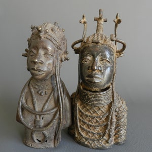Luxe Bronze Edo Ife Yoruba couple King Oba Queen Mother, Bronze Bini Edo Benin City, Bronze Oni Ife, Nigeria commemorative head, Africa 10&quot;