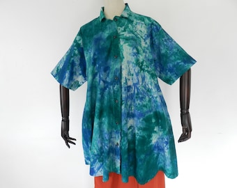 Tunique chemise ample taille unique S à XXL verte tie and dye, robe manches mi-longue poches tissu Africain, robe chemise ouverte à boutons