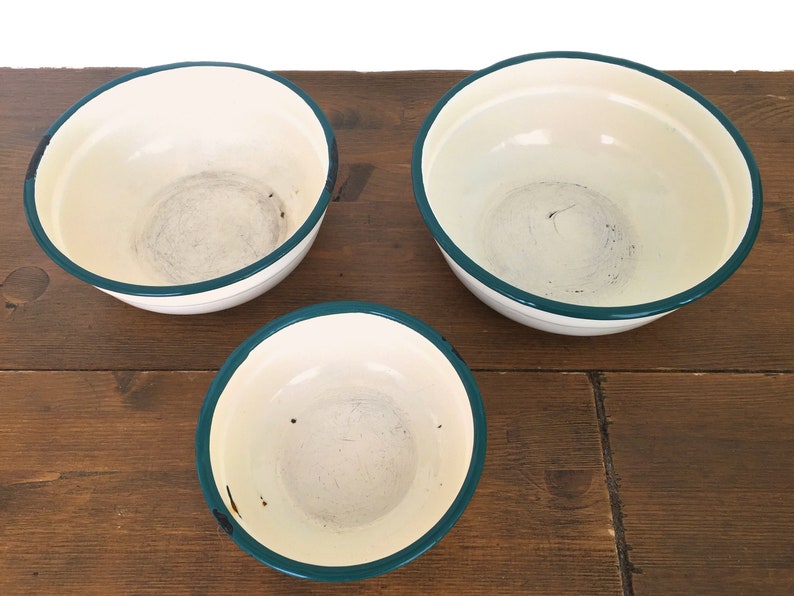 Farmhouse Cream French Antique |40s Kitchen Bowls Vintage Enamel Green Enamel Bowls Enamelware Enamelware 1940s