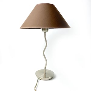 Vintage Squiggle Table Lamp | Modernist | Minimalist | Memphis Milano Style | Wavy lamp | Pinkshade | 90s Interior