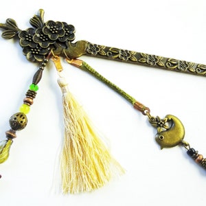 BRONZE HAIRPICK Take a piece of Asia with you image 1