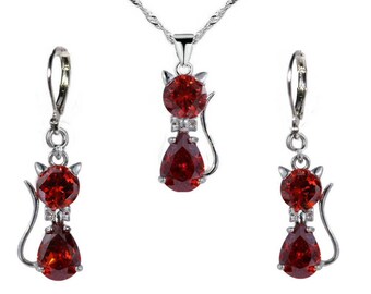 Garnet cat set & other crystals