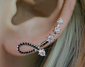 Ear Cuff  Flèche d'argent enroulée aux agates noires et étoiles diamant