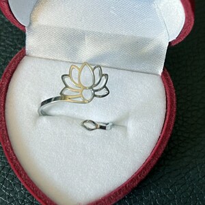 Openwork lotus flower ring, adjustable, in stainless steel, silver, gold or black of your choice Silver