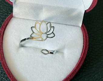 Openwork lotus flower ring, adjustable, in stainless steel, silver, gold or black of your choice