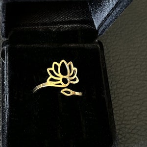 Openwork lotus flower ring, adjustable, in stainless steel, silver, gold or black of your choice image 3