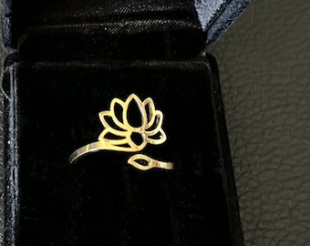 Openwork lotus flower ring, adjustable, in stainless steel, gold, silver or black of your choice
