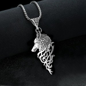 Viking wolf necklace, several models and chain to choose from