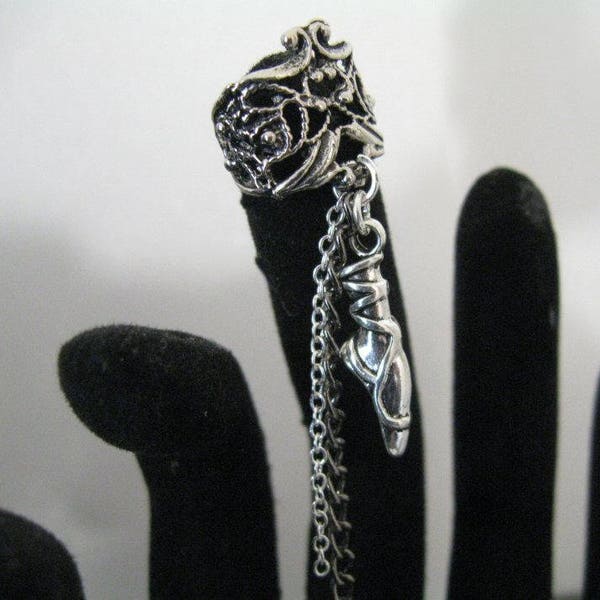 Earcuff Silver Dancer 2 Chains black and silver