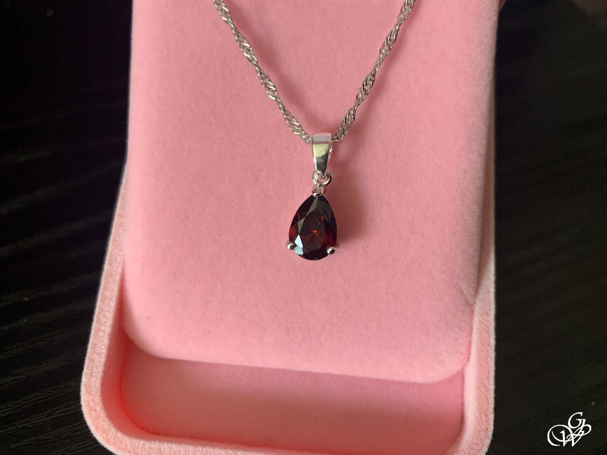 Collier Pendentif Colonne D'Agate Rose Sur Chaîne Argent Sterling - Marque ButterflyBIJOUX