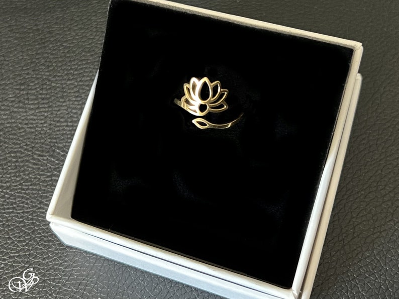 Openwork lotus flower ring, adjustable, in stainless steel, silver, gold or black of your choice Gold