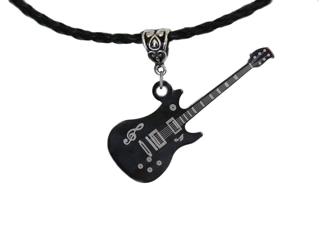 Pendentif Guitare Musique – Collier En Cuir Noir – Métal Fonte Alu – Fantaisie