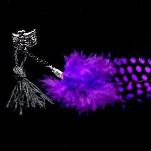 EarCuff Pompon et plume, ear cuff plume violette et pompon noir, choix de la couleur des plumes ,manchette plume image 3