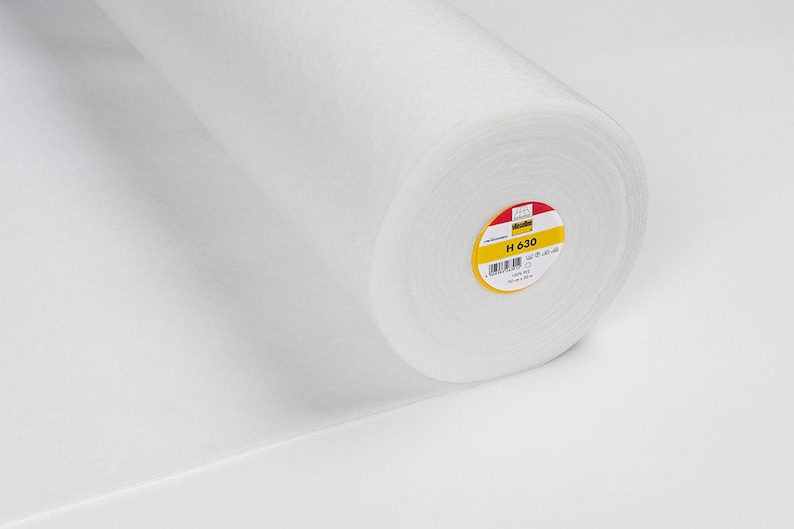 Strykbar smältbar fleece | Isolerad Thermolam-mellanlägg | Soyamix bomullsvävd mellanlägg - Freudenberg, Vlieseline *från 50 cm 24-H630 Volumenvlies