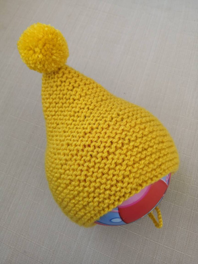 baby hat knit,baby knits newborn knits,mto Hand knitted baby bonnet newborn baby hat bonnet,baby pom pom hat baby bonnet,yellow hat baby