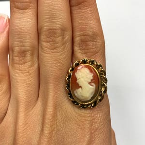 Vintage Costume Jewelry Cameo Ring image 5