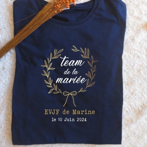 T-shirt evjf, team de la mariée motif et texte en or/doré et noir ou blanc,différentes couleur de t-shirt, enterrement de vie de jeune fille image 1