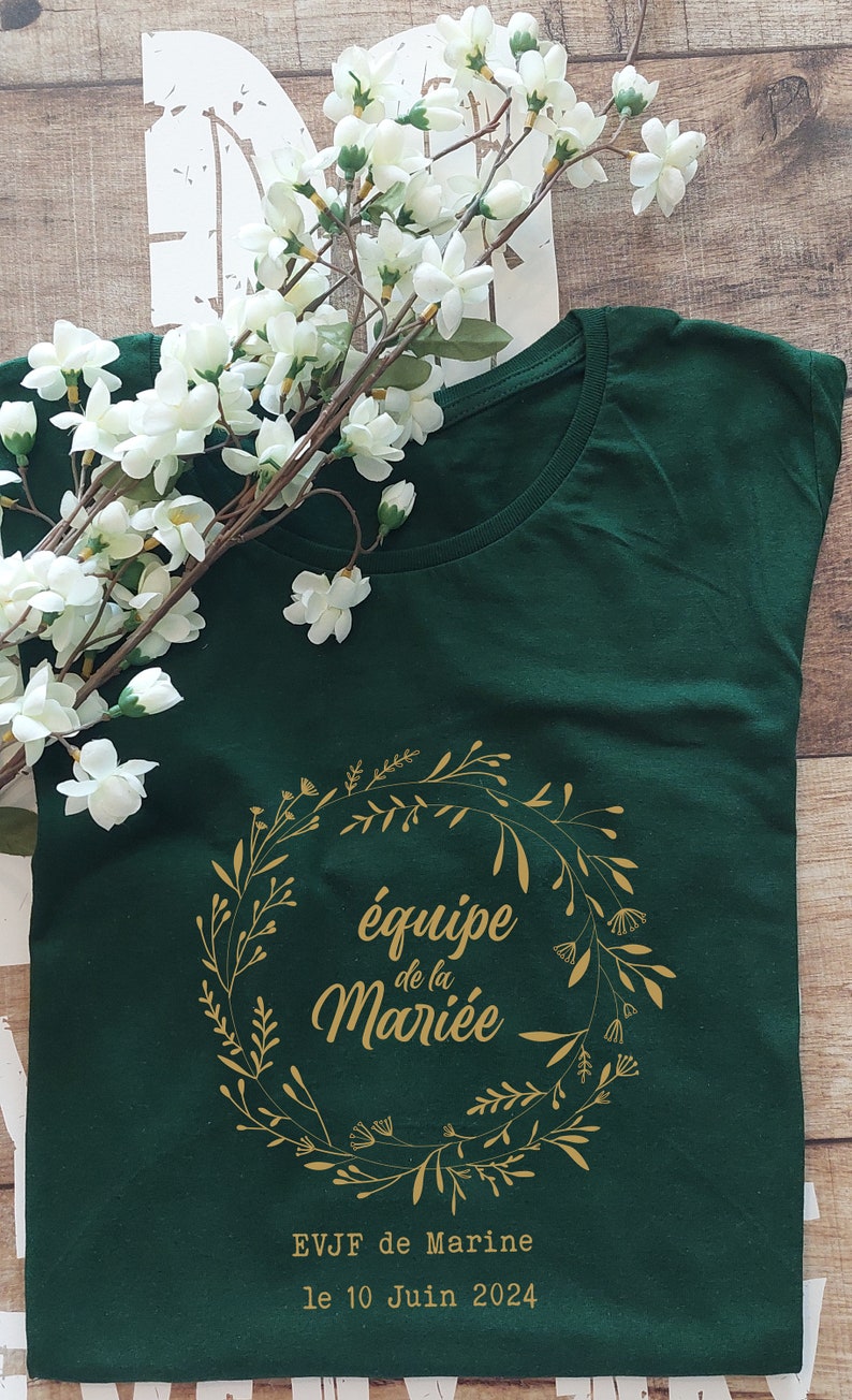 T-shirt evjf personnalisé, team de la mariée avec motif couronne de fleur de mariage,enterrement de vie de jeune fille,Mariage,cadeau mariée image 4