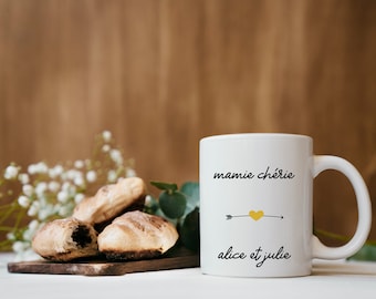 Mug Mamie/Papy/Maman/Papa/Parrain/Marraine chéri(e), mug personnalisé, tasse personnalisé prénoms enfants