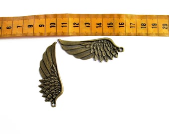 Set of 2 large brass wings charms