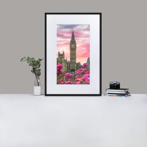 London Pink Matte Paper Framed Poster With Mat