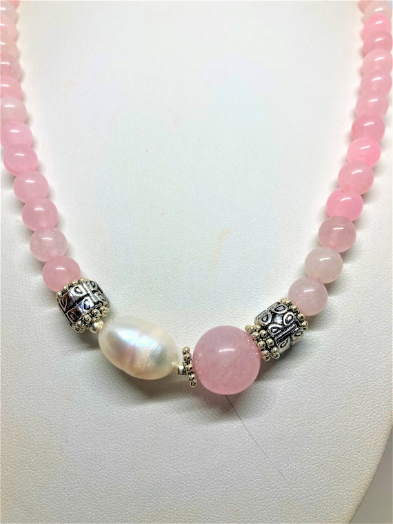 Boucle D'Oreille Ancienne à Pas De Vis - Motif Fleur En Relief Avec Perles Mauve & Rose - Réf. 314