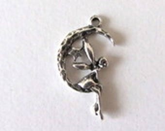 CHGCRAFT 10 pcs Fée Charmes Naturel Pierres Précieuses Fée Pendentifs avec Platine Ton Laiton Résultats Fée Pendentifs pour DIY Fabrication de Bijoux