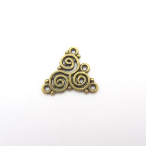 The Lot of 4 pendants,  connectors tan, spiral