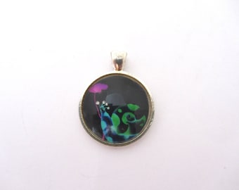 glass pendant,silver pendant,snail pendant,snail glass pendant,pendant necklace