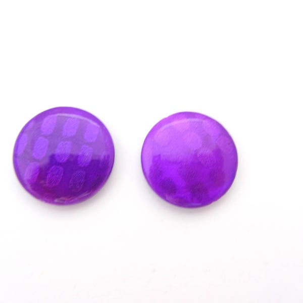 Lot de 2 perles nacres rondes, plates, 2 cm de diamètre violet rose