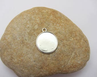 Un support cabochon argent, pendentif rond 20mm