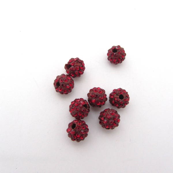 Lot de 9 perles shamballa rouge en pâte polymère