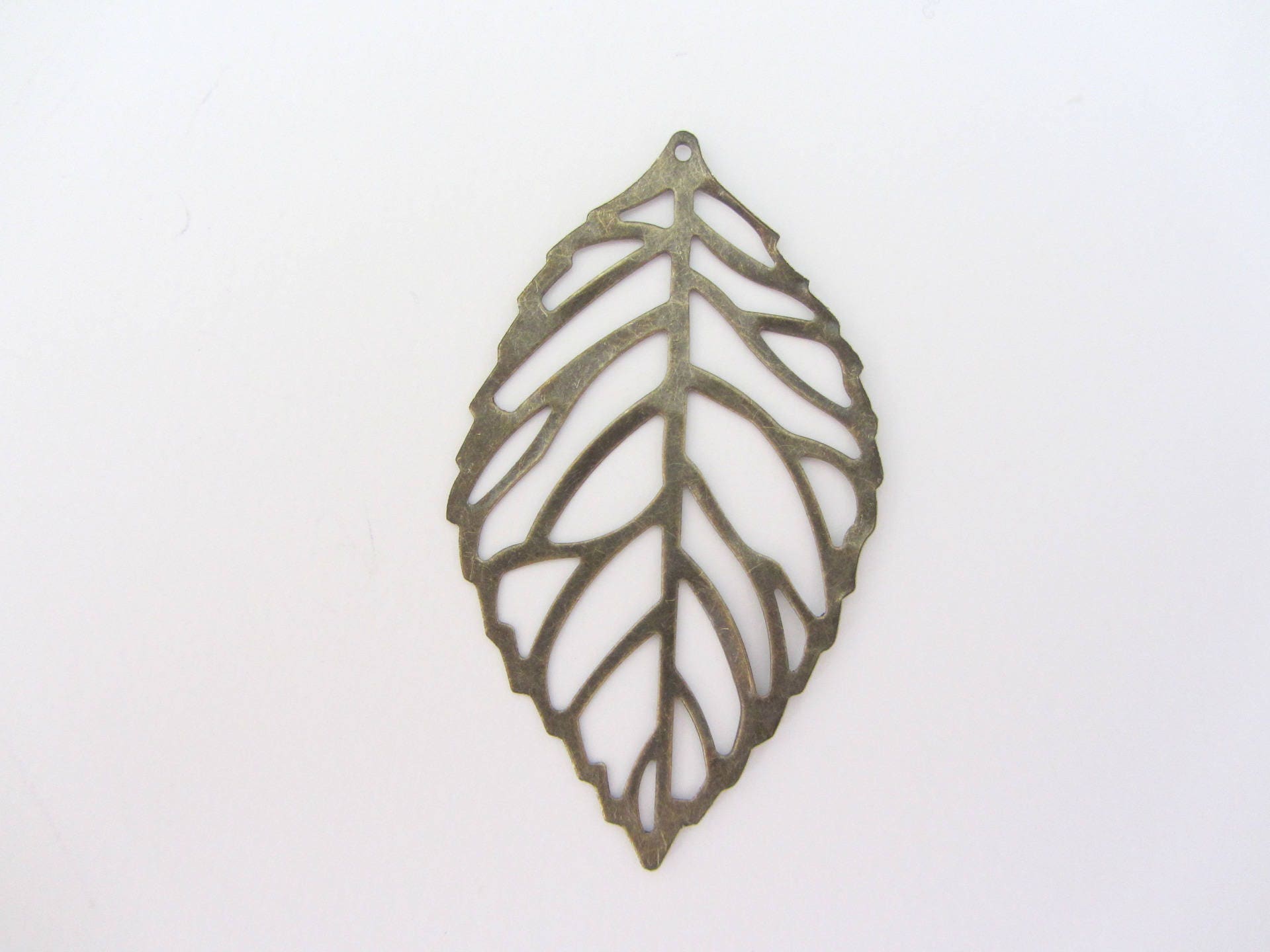 10 Piezas -Colgantes De Plumas De Bronce / Latón Antiguo, 30 Mm X 9 Mm (1-1 / 8 "x 3/8"), AB-B14433 - España